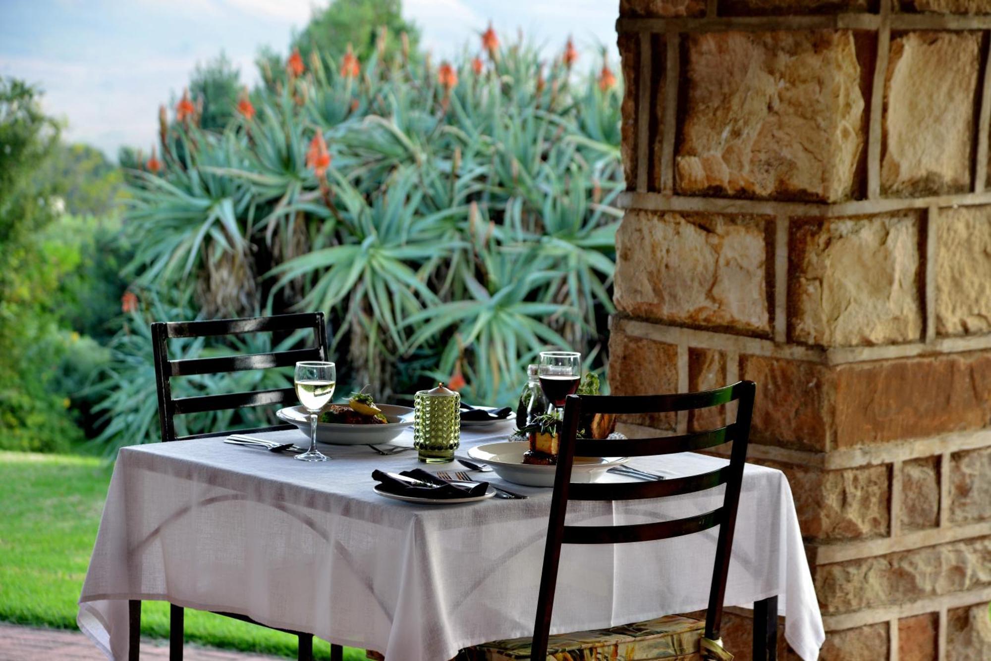 Montusi Mountain Lodge Bonjaneni Exterior foto